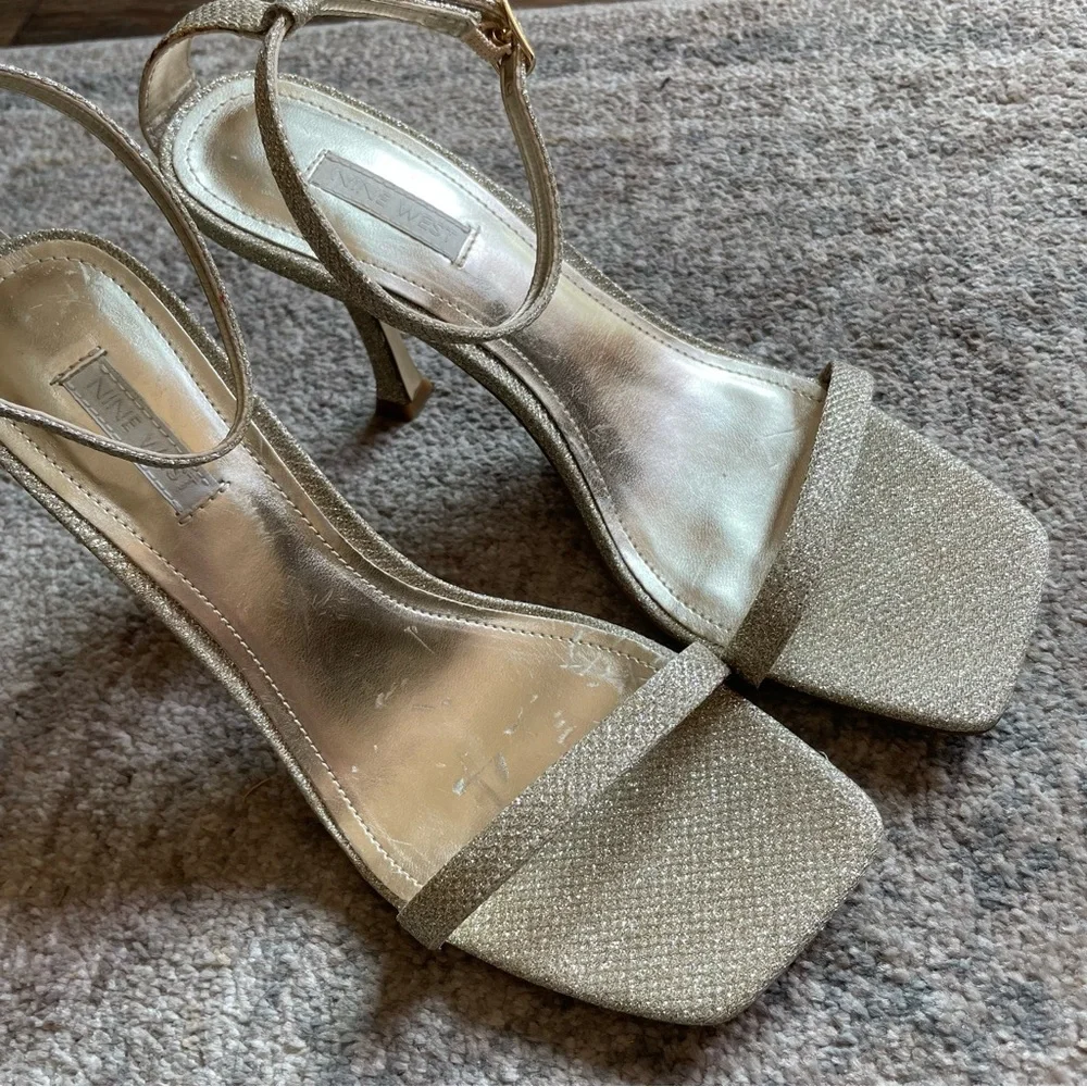 Vintage Nine West Gold Glitter Square Toe Ankle Strap Nudist Prom Wedding Heel 8
